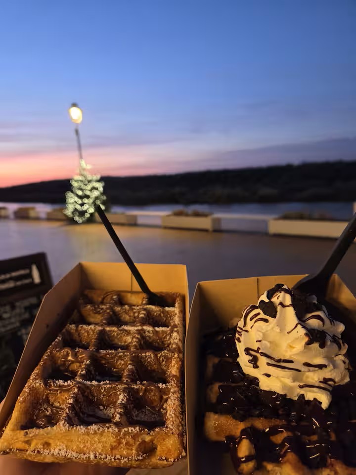 Wafels bij zonsondergang